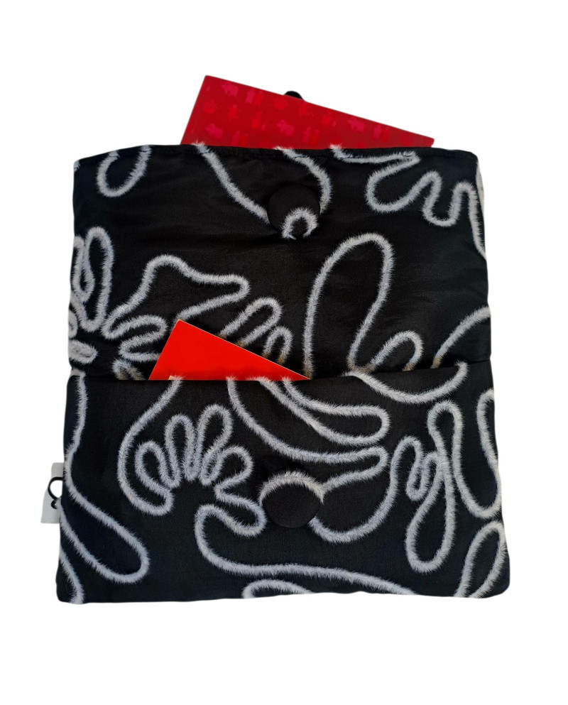 Organizer do IT. Otulacz książki. Czarny z białym futerkiem