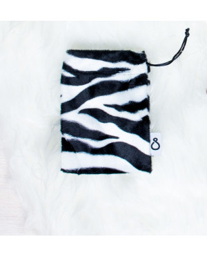 Etui na telefon z futerka zebra . Luksusowa torebka . Ręcznie robione w Polsce . Kopertówka damska . Prestiżowy organizer