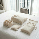 beżowy-zestaw-ochronny-baga-bawełna-premium-pokrowce-buty-na-lozku.